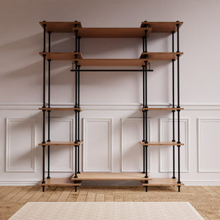 Metallkleiderschrank DecoSeries mit zwei StandardS Regalen in modernem Raum