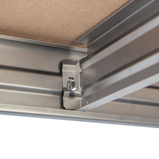Detailansicht verzinktes ProSeries Metallregal mit DTD-Platte