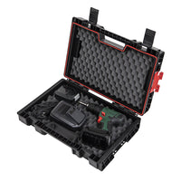 Otváraný kufor Qbrick System Pro s viditeľnými priehradkami na náradie.